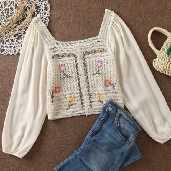 Tops - Cream Floral Embroidered Crop Top Sz S New